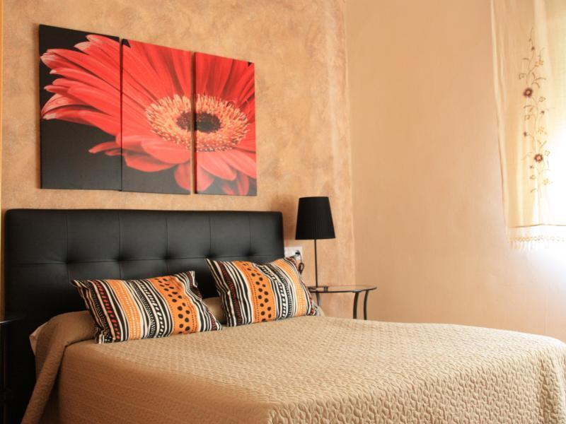 Hostal Rte. Elena Fuentes de Ebro Rom bilde